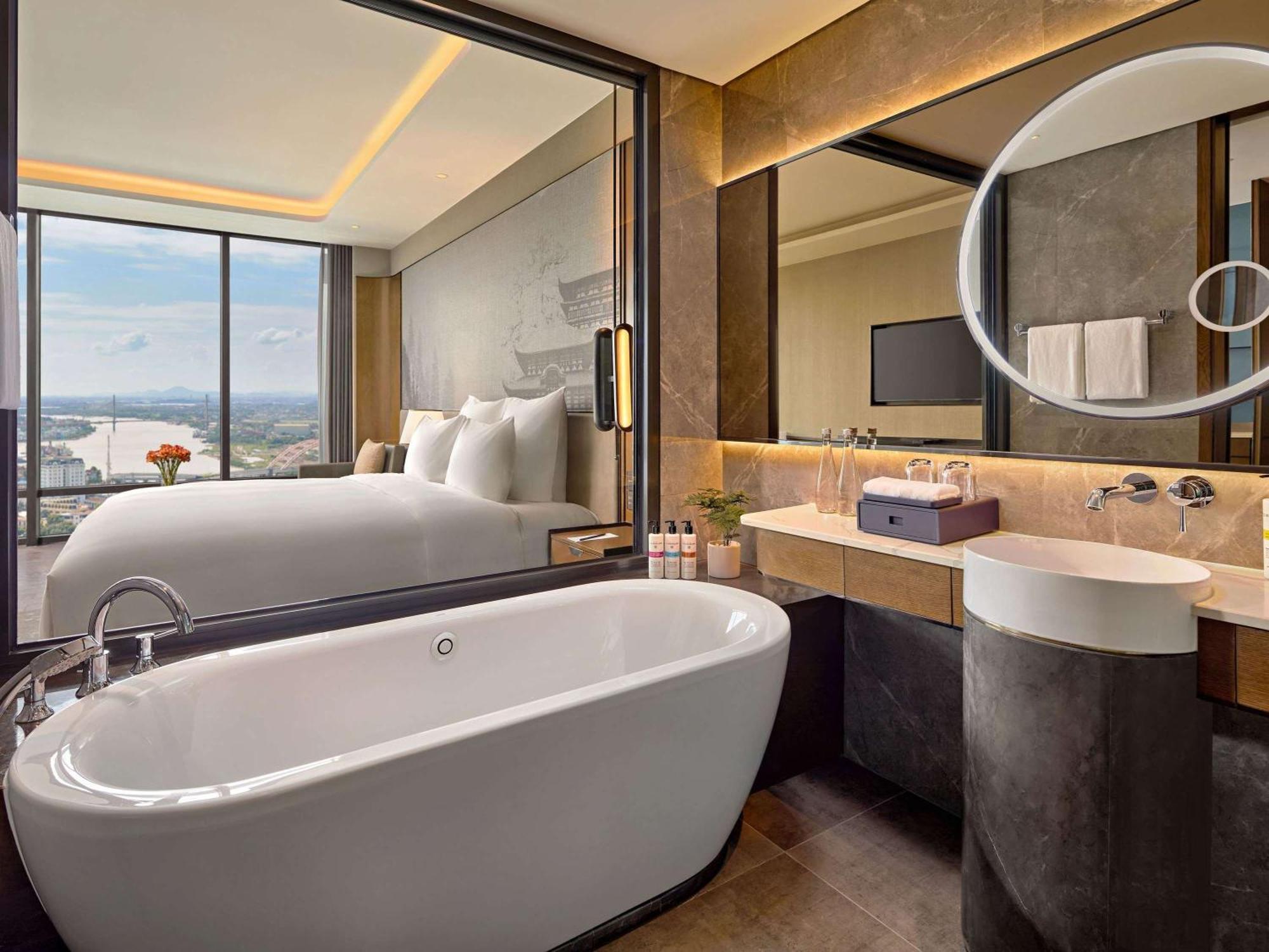 Pullman Hai Phong Grand Hotel Екстер'єр фото